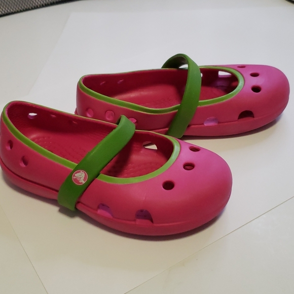 CROCS™️ Watermelon Colors Size 7 Child - Picture 2 of 8